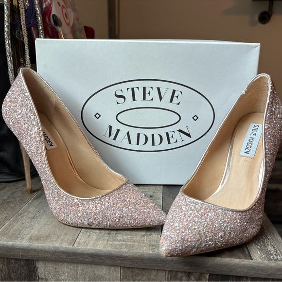 Steve Madden Pink Glitter Stiletto Heels - Picture 1 of 1